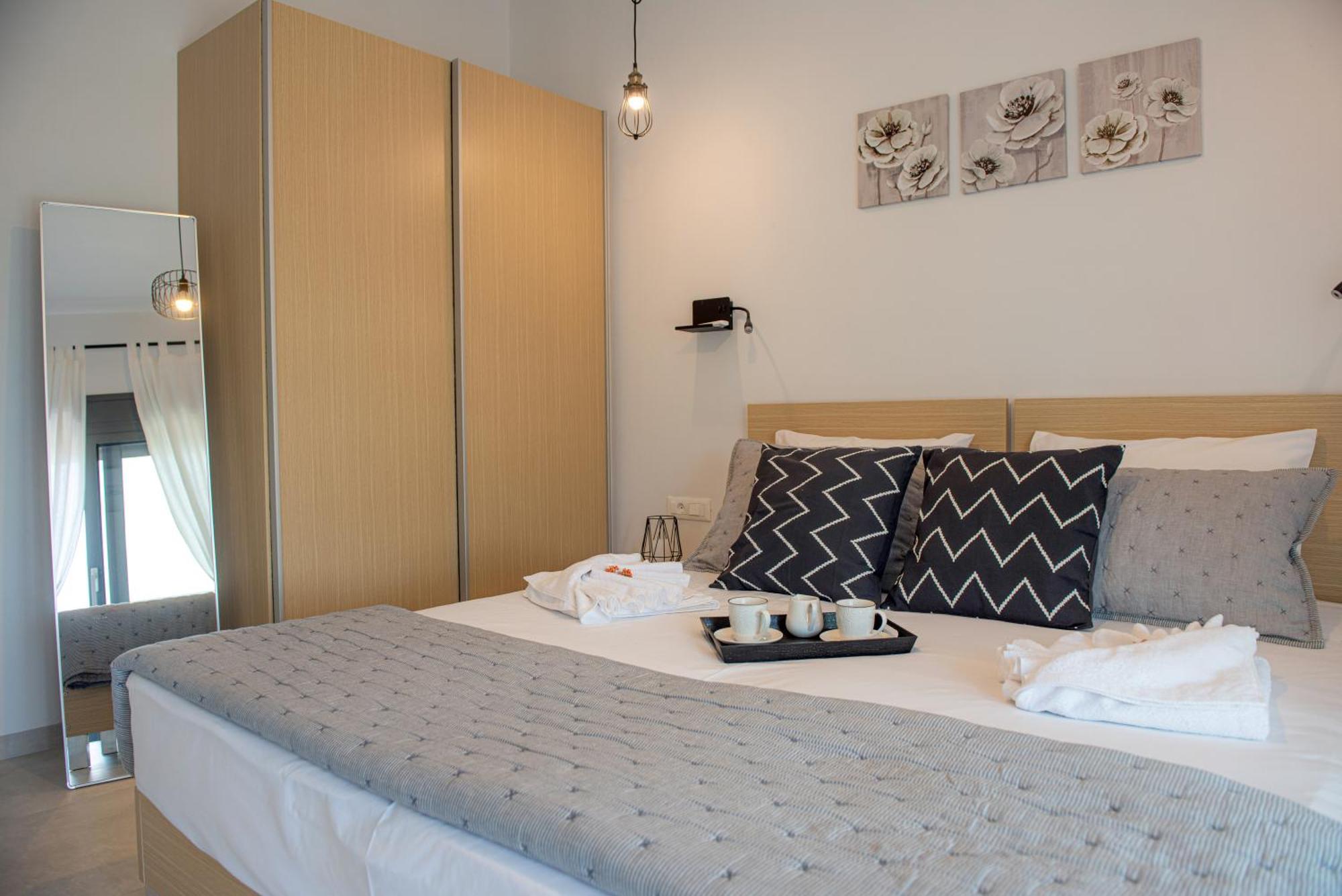 Elounda Sunshine Place Bagian luar foto