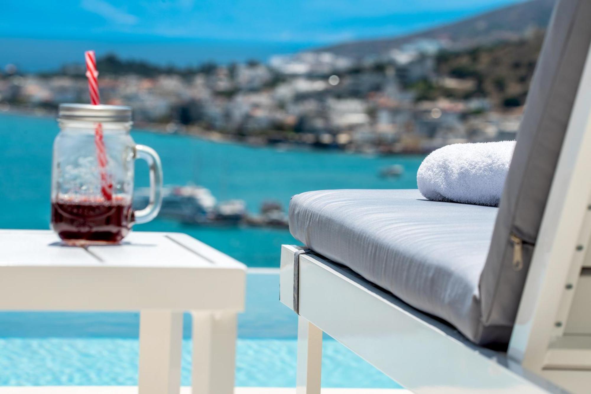 Elounda Sunshine Place Bagian luar foto