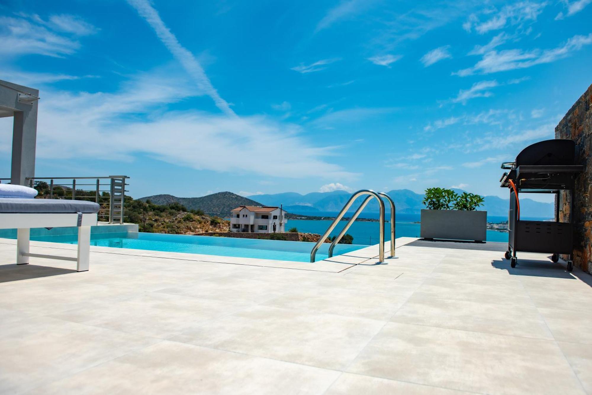 Elounda Sunshine Place Bagian luar foto